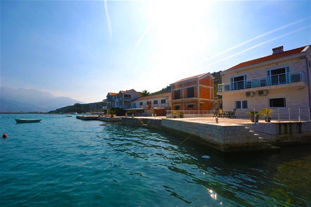 Apartments Monet Tivat Exterior photo